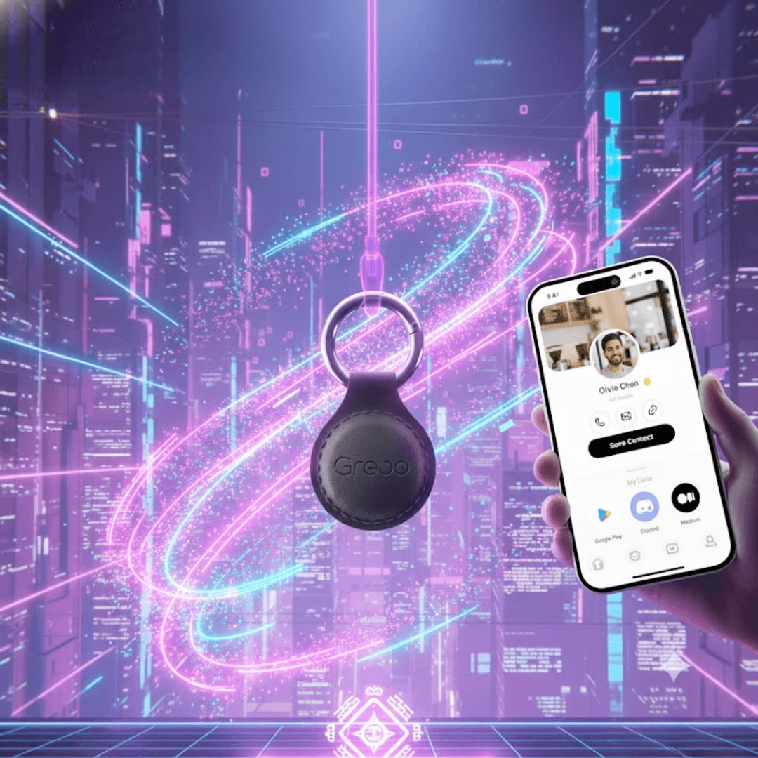Grevo NFC leather keychain